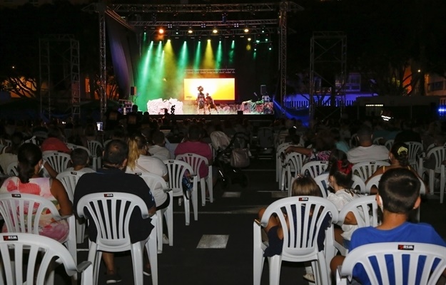 festes-mislata-el-reino-del-leon-9-min