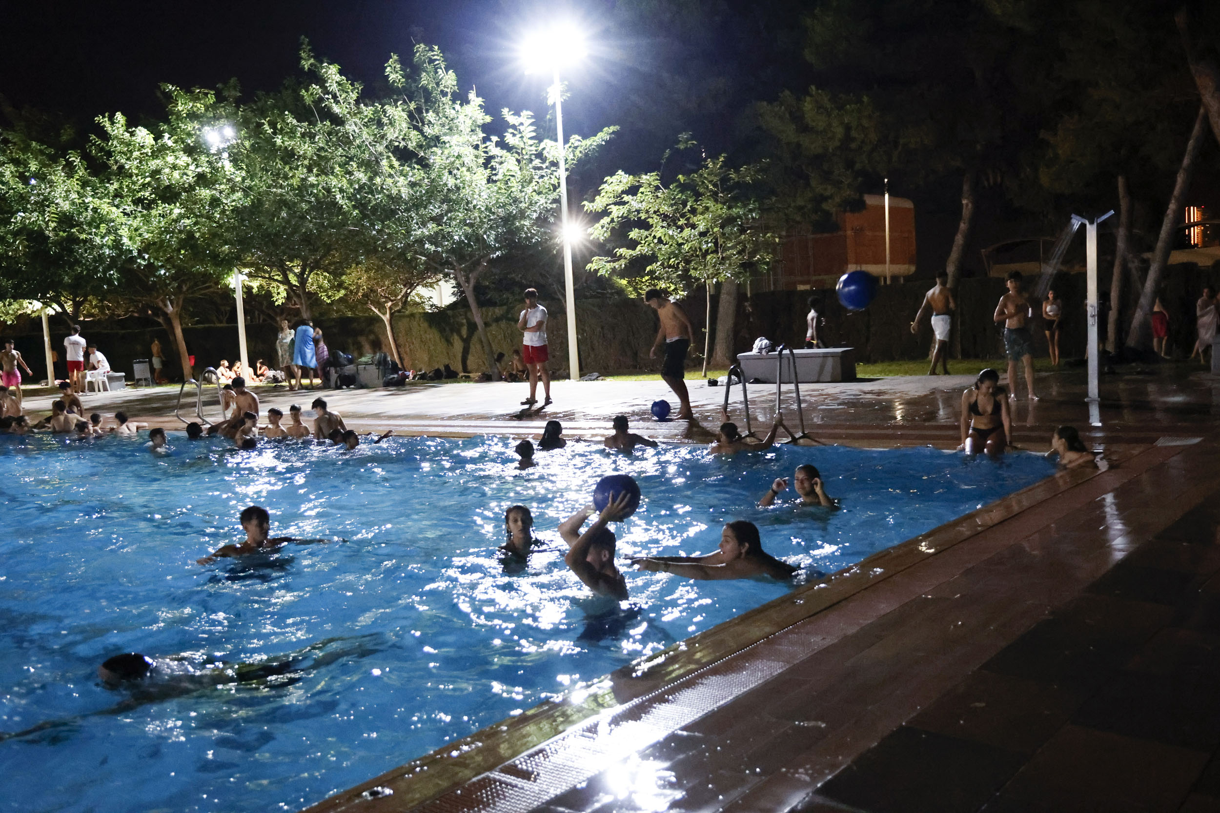 Piscina 22.02